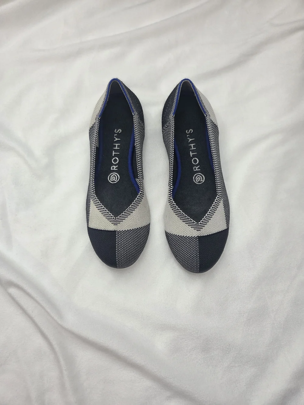 Rothy's The Flat Black Cream Knit Pointed Toe Flats Women's Size 7.5